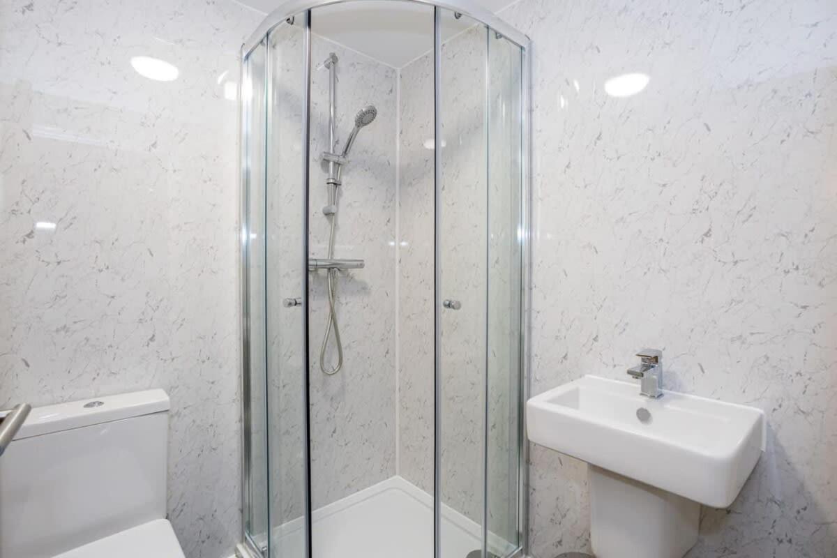 Charming 1 Bedroom Apartment In Leeds Leeds  Zewnętrze zdjęcie